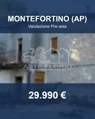 Immobile in asta di 200 m² con più di 5 locali a M
