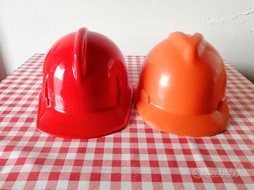2 caschi protezione MSA