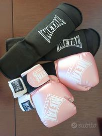 attrezzatura kickboxing