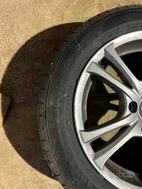 Cerchio piu gomme 205/60 R16 92H