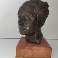 scultura in bronzo  busto,  firma Eugen Normad