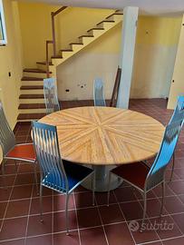 Tavolo rotondo in marmo con 6 sedie abbinate