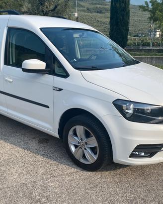 Volkswagen Caddy 2.0 TDI 122cv 4MOTION N1 5 posti