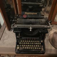 Macchina da scrivere