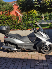 Kymco 300i