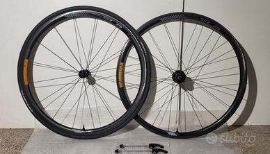 Ruote in carbonio Giant 1 one