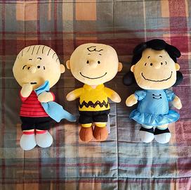 Set 3 peluche Peanuts: Charlie Brown, Linus, Lucy