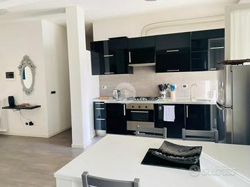 4 LOCALI A SESTRI LEVANTE