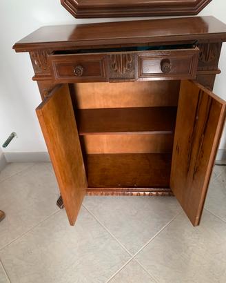 Mobile ingresso in legno intagliato con specchiera