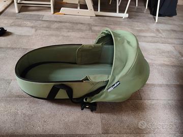 Navicella neonati YOYO

Stokke