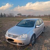 Golf 5 1.6 confortline