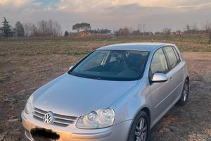 Golf 5 1.6 confortline