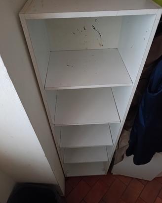 Scansia bianca a 5 piani gia' montata