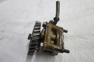 Pompa olio aermacchi 175