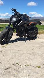 Ktm duke 790