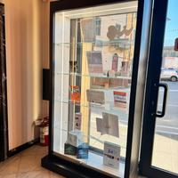 Vetrina  fatta su misura con led integrato