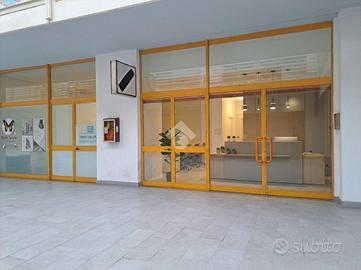 UFFICIO A FOLLONICA