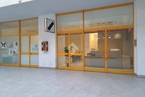 UFFICIO A FOLLONICA