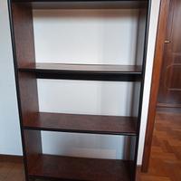 Libreria Ikea in radica scura 