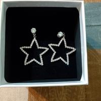 orecchini nuovi con la stella con la blillantina 