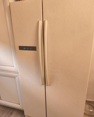 frigo americano Samsung .Come nuovo . 