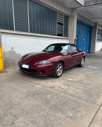 MX5 NBFL 1.6 allestimento Roma