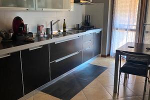 Condivisione appartamento SOLO DONNE