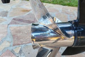 Motore Suzuki DF 150CV – 950 ore – 1 anno garanzia