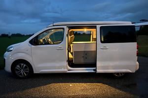 Minivan Peugeot campster