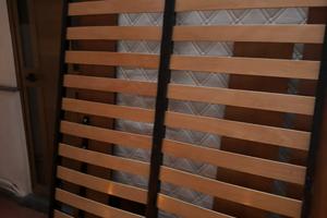 Materasso e doghe letto e testiera