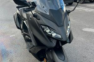 Yamaha t max 560 2024