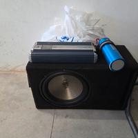 Subwoofer con Amplificatore 