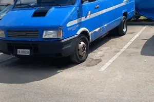 furgone con porta reti ...porta ombrelli . .