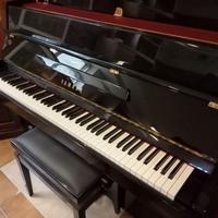 Pianoforte verticale Yamaha