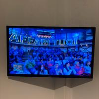 Televisore Samsung Modello UE32J4000AK 32 pollici