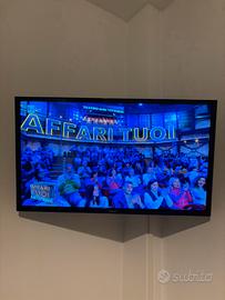 Televisore Samsung Modello UE32J4000AK 32 pollici