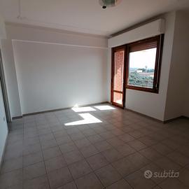 VIA DON MINZONI quadrivano biservizi 155.000