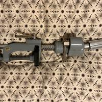 Supporto testina per parrucchieri