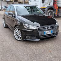 Audi A1 1.4 TDI ultra Sport BICOLORE