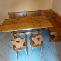 Tavolo e panca tirolese
