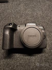 Canon EOS RP con meno di 5.000 scatti
