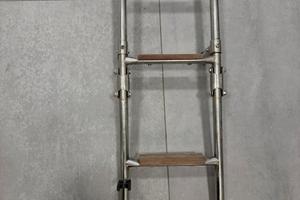 Scaletta inox per barca 25 x 90  4 gradini