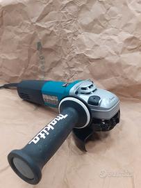 Makita Smerigliatrice professionale regolabile