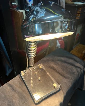 LAMPADA DA TAVOLO