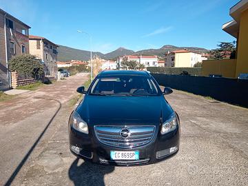 OPEL Insignia - 2012