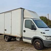 Iveco Daily 3.0 Tdi - Furgonato -