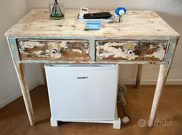 scrivania/consolle con finitura shabby chic