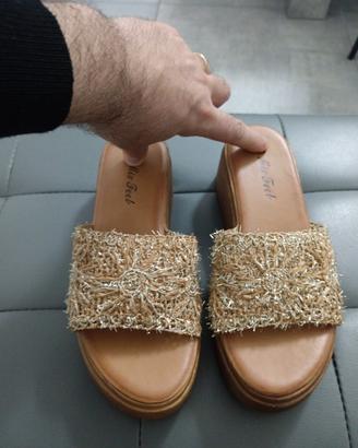 sandalo con zeppa modello ciabattina n 40 