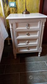 Comodini shabby chic