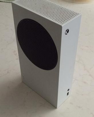 XBOX SERIES S 521GB (PREZZO TRATTABILE)